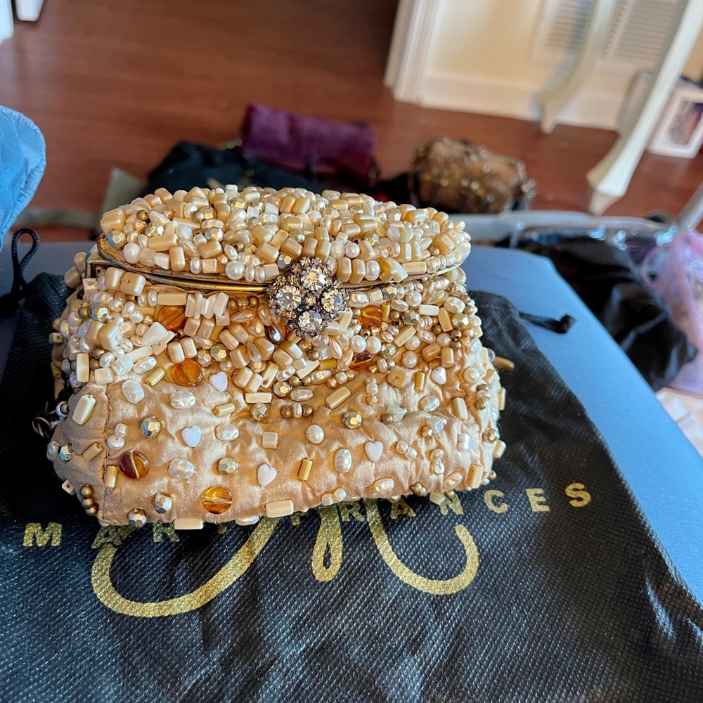 NWOT Mary Frances beaded mini evening gold silk shoulder bag w/ rhinestone close
